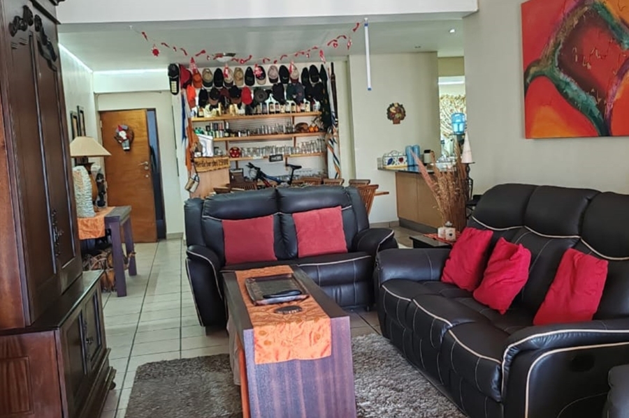 3 Bedroom Property for Sale in Mossel Bay Central Western Cape